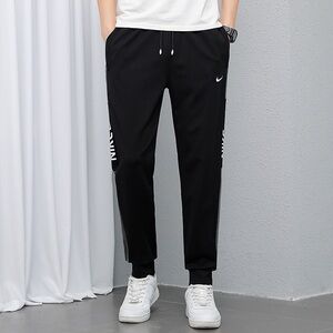 Nike Men's Black Jogger Pants
